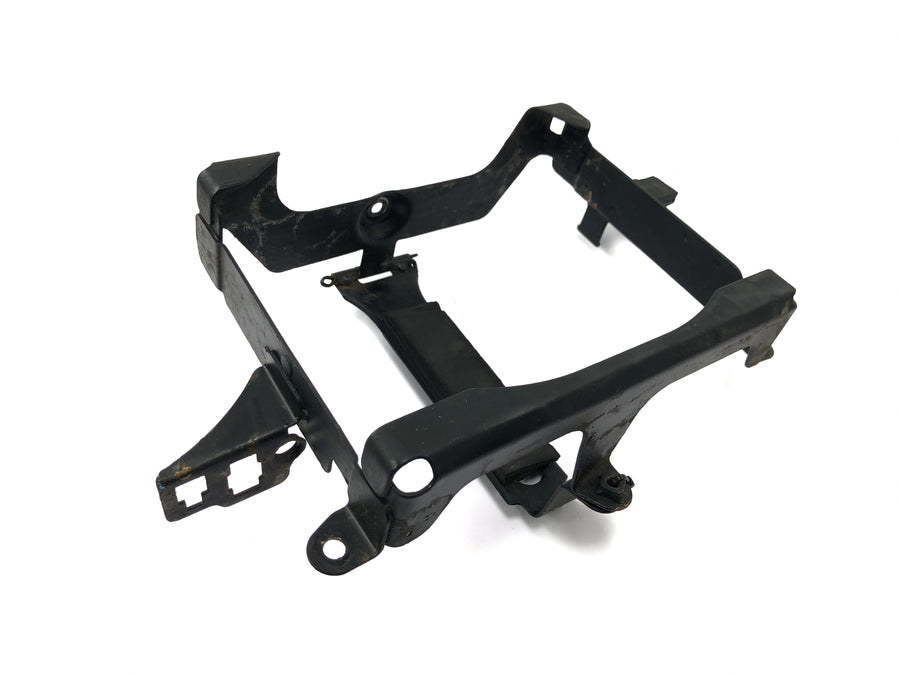 Honda Goldwing GL 1200 SC14 [1988] - Accubak accudragerbeugel