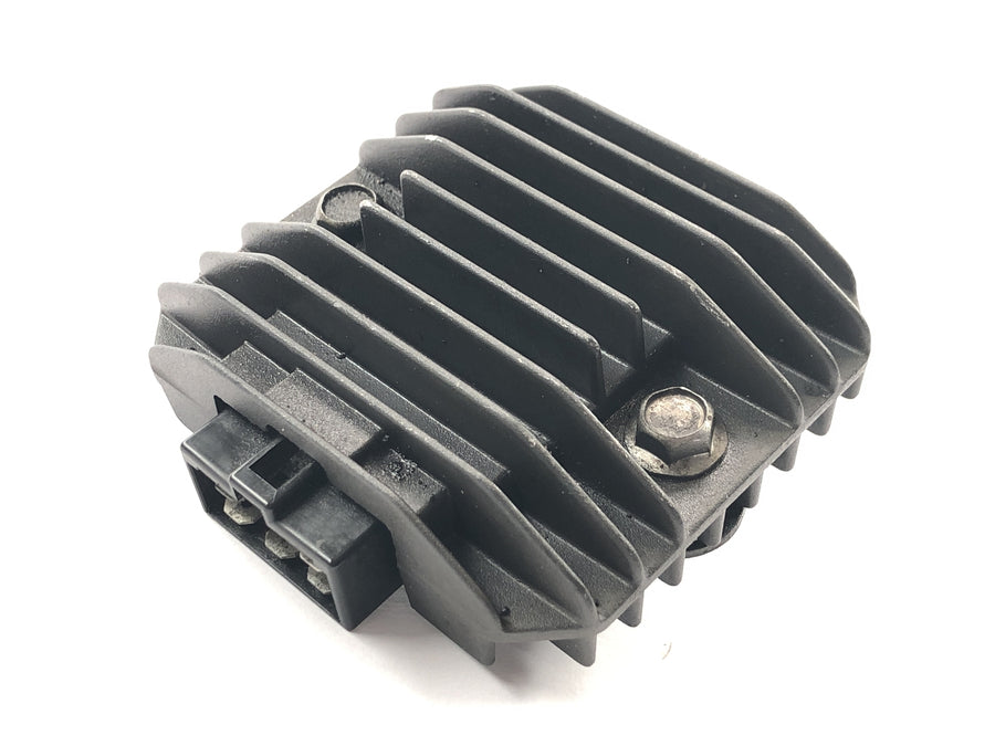 Yamaha XVS 650 4VR [1997] - Spannungsregler Regler Gleichrichter Laderegler