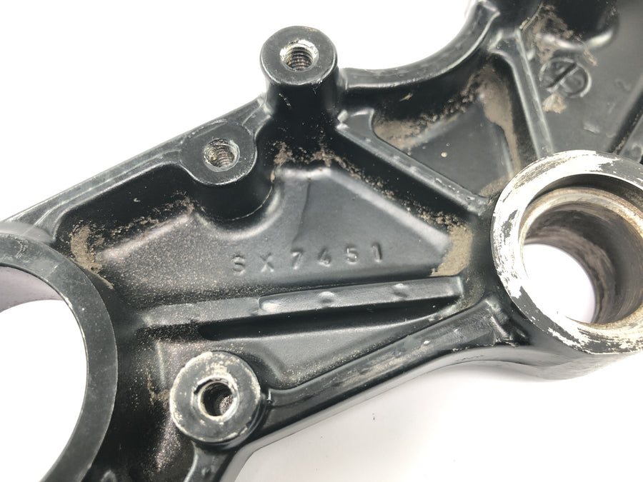 Suzuki GSX R 1100 GU74C [1987] - bovenste vorkbrug, balhoofdbrug, voorklem