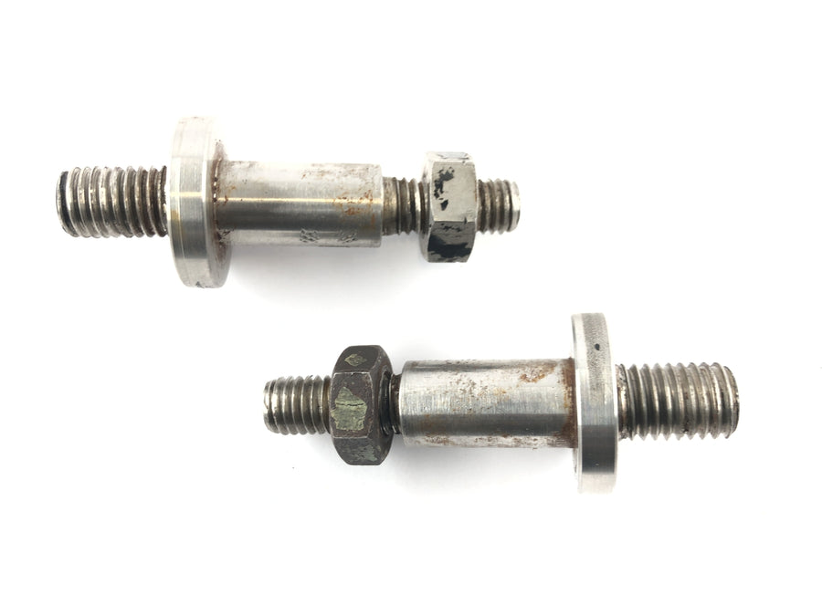 Moto Guzzi V7 Special [1971] - Bolt spacer bolt mounting shock absorber rear wheel