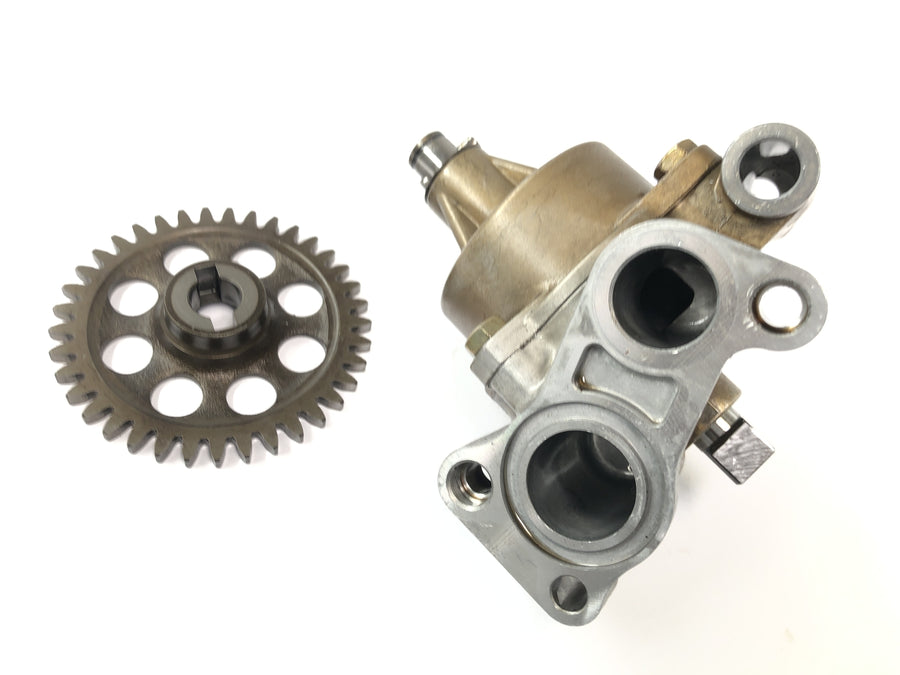 Suzuki GSX-R 1100 W GU75 C [1994] - Oil pump