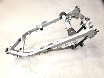 BMW F 650 GS R13 [2000] - Frame hoofdframe met papieren