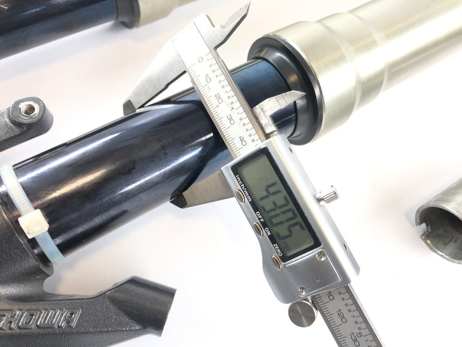 Ducati 1098 S H7 [2009] - Gabel Telegabel mit Achse