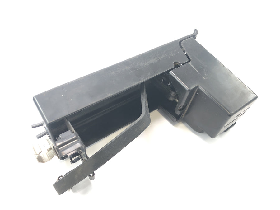 Kawasaki ZX 12 R ZXT20A [2001] - Battery box battery holder bracket