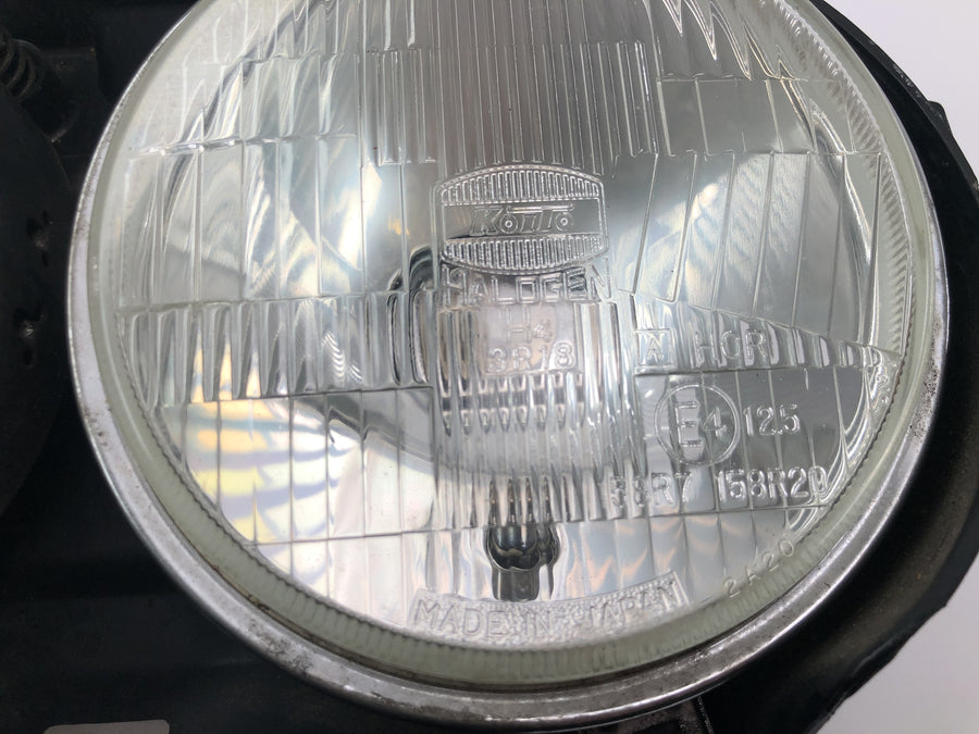 Suzuki GSX R 1100 GU74C [1987] - Koplamp dubbele koplamp voorkoplamp