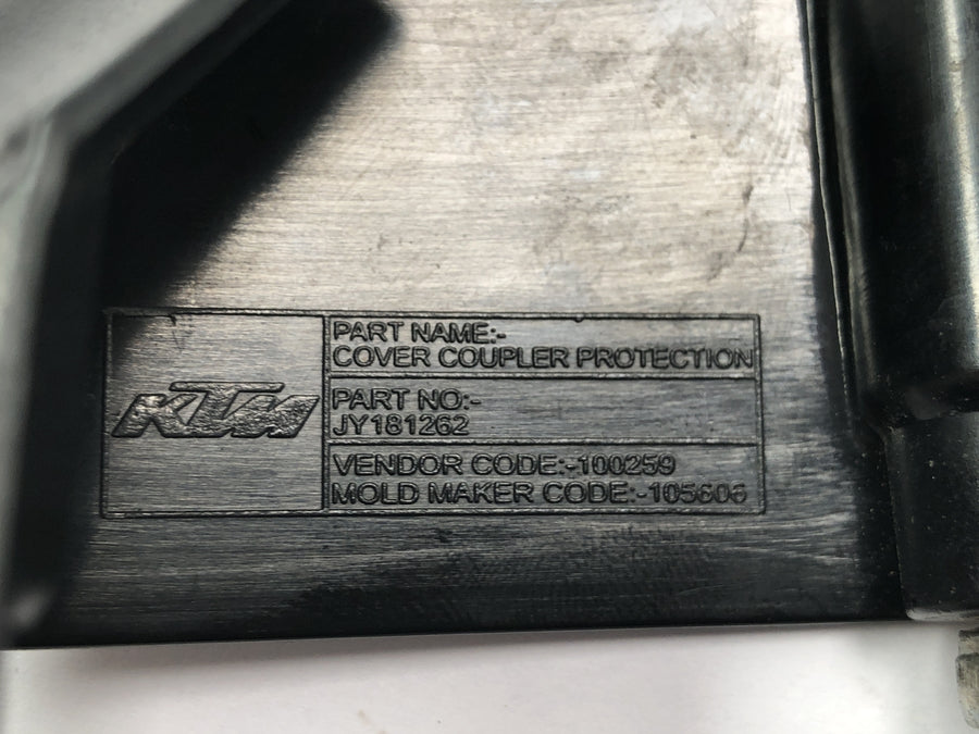 KTM RC 125 [2016] - Batteriekasten Aggregateträger Batteriefach mit Tankverkleidung vorne