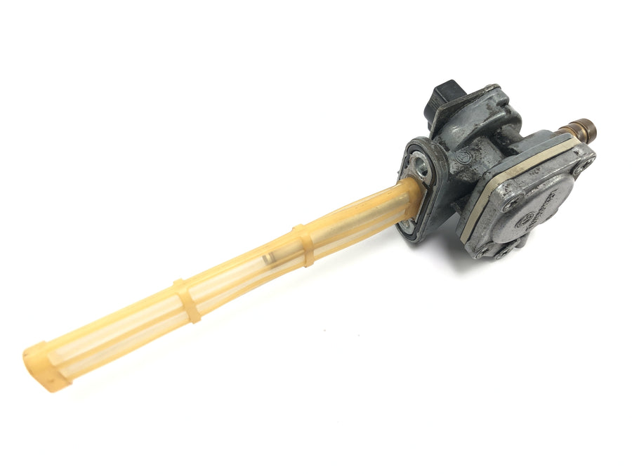 Kawasaki ZRX 1200 S ZRT20A [2001] - Fuel tap fuel tap fuel valve