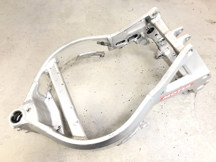 Honda CBR 900 RR SC28 [1995] - Rahmen Hauptrahmen Chassis Aluminiumrahmen mit Papiere