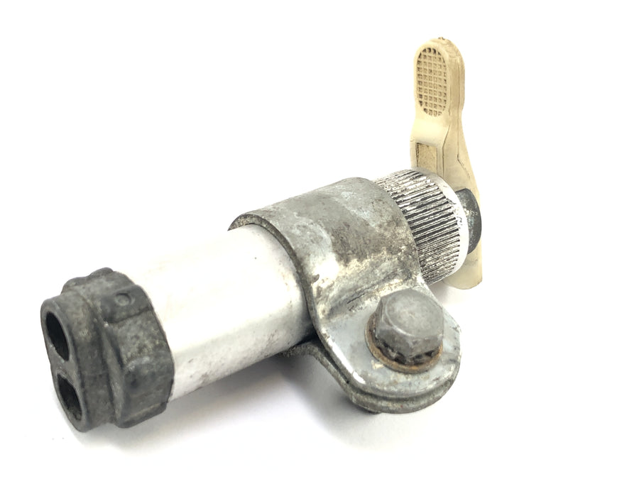 Ducati SL 600 Pantah [1982] - Choke lever choke fitting
