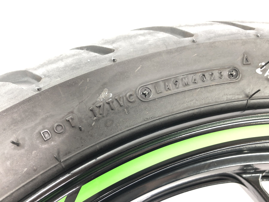 Kawasaki Ninja 125 BX125B [2024] - Achterwielband RIM Aluminium velgen achter