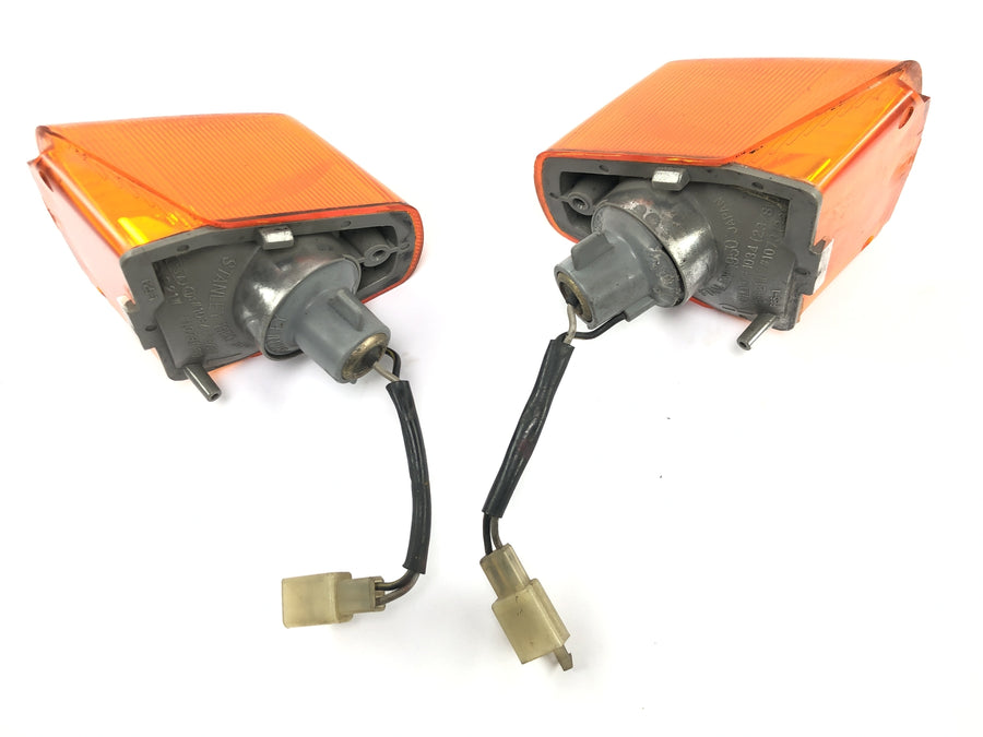 Kawasaki GPZ 1000 RX ZXT00A [1986] - Pair of indicators, front fairing indicators