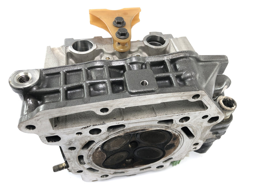 Aprilia SL 1000 Falco Pa [2000] - cylinder head at the back