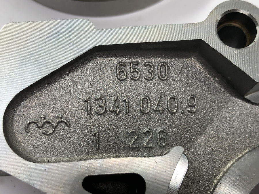 BMW R 1100 RT 259 [1999] - Oil pump oil pump unit gear pump pump cover sprocket