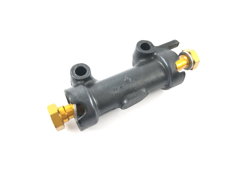 Kawasaki ZRX 1200 S ZRT20A [2001] - Front brake line distributor brake force distributor