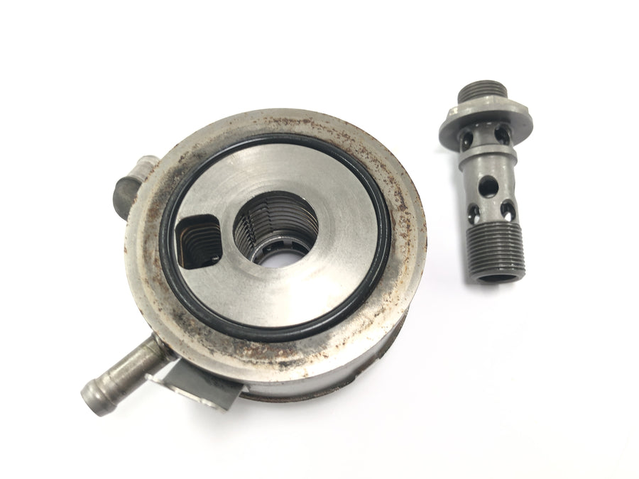 Honda CBR 900 RR Fireblade SC33 [2000] - Oliekoeler adapter oliefilterhouder