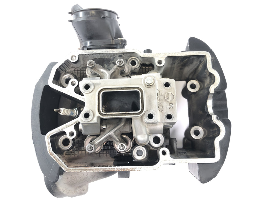 Suzuki VZ 1500 WVCU [2011] - cilinderkop klepkop