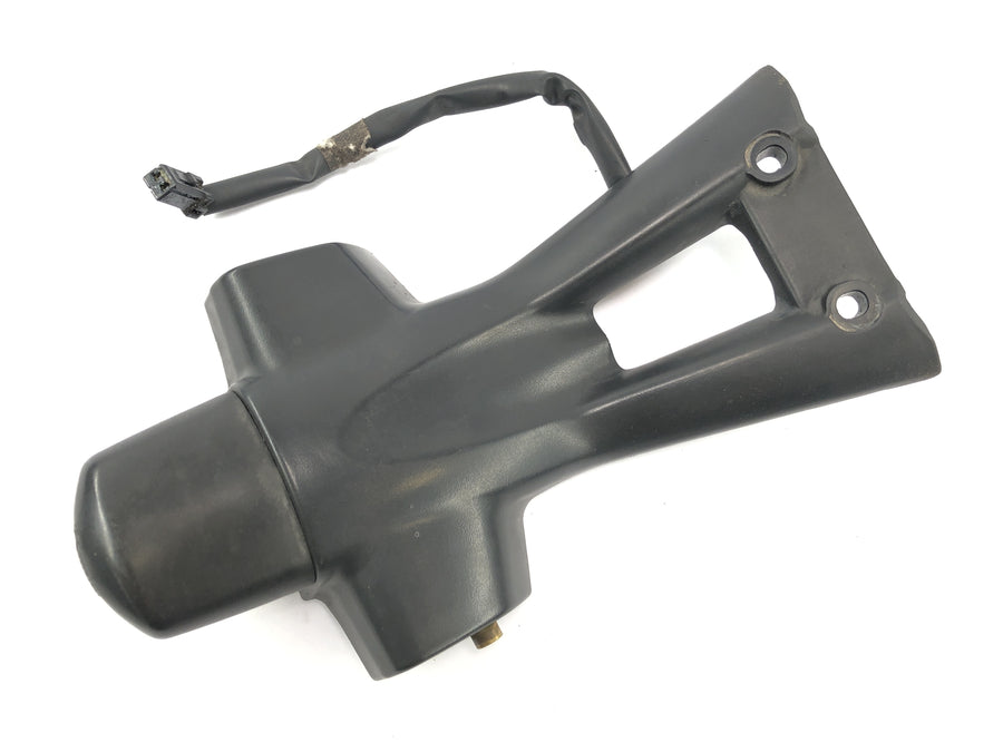 Triumph Street Triple R 675 D67LD [2010] - license plate lighting with turn signal
