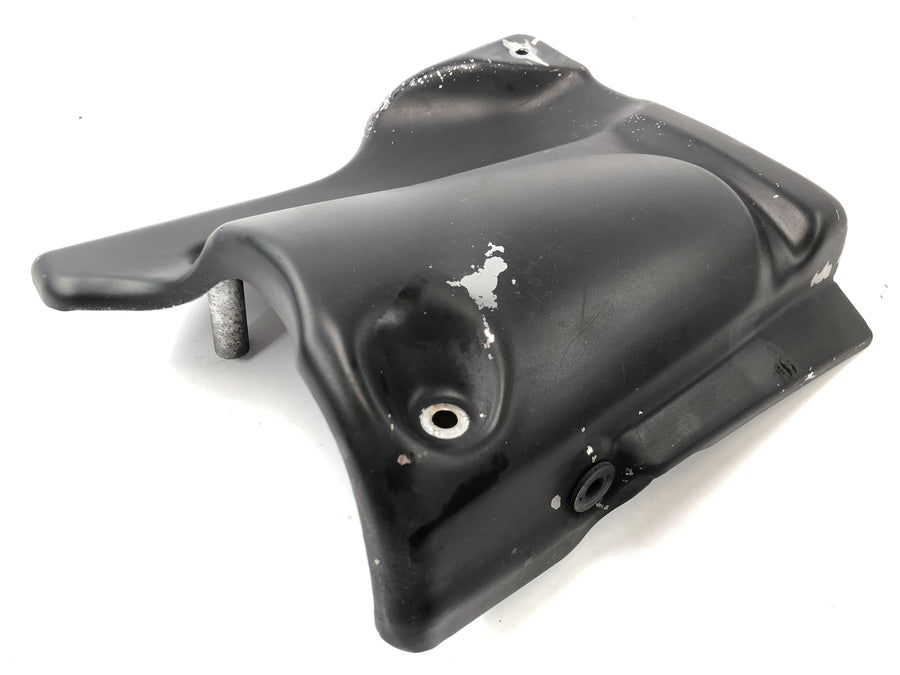 Suzuki VZ 1500 WVCU [2011] - Swingarm cover right