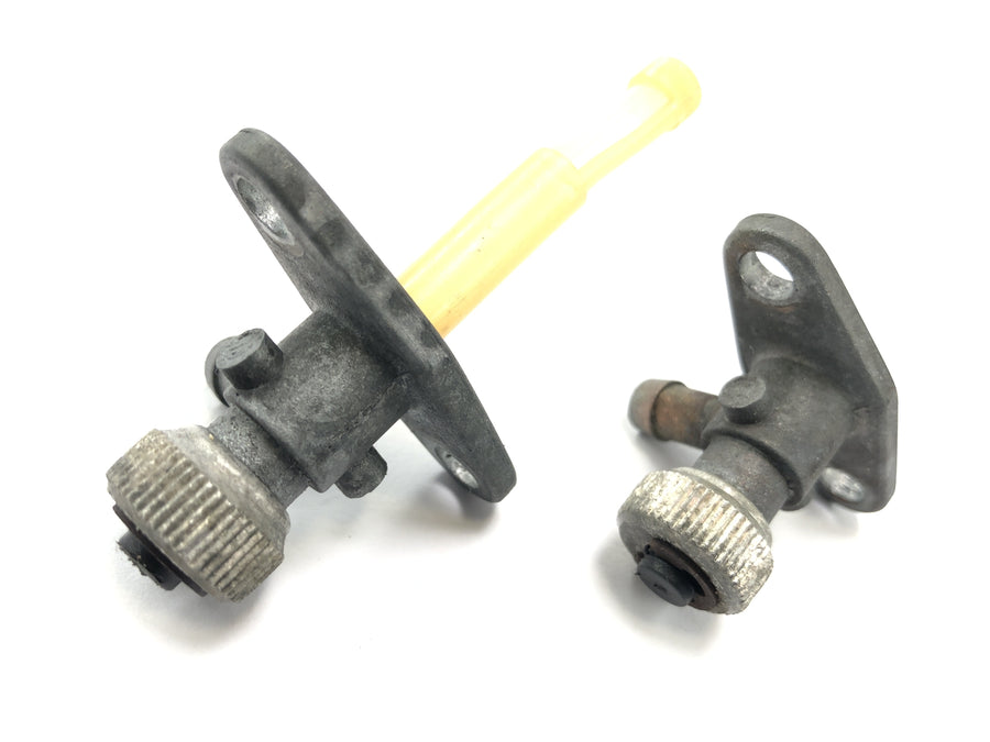 KTM 950 SM LC8 [2008] - petrol tap set couple
