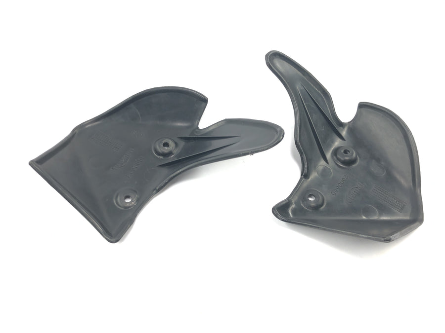 Triumph Daytona 900 T300D [1996] - inner fairing pair