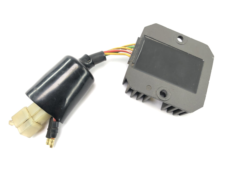 Honda SLR 650 RD09 [1997] - Tension regulator rectifier charge control motorcycle