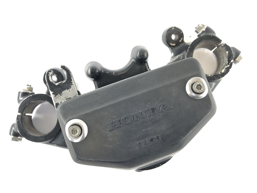 Honda CB 650 RC03 [1981] - vorkbrug hierboven