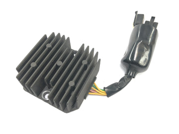 Honda FMX 650 RD12 [2006] - Spannungsregler Gleichrichter Regler