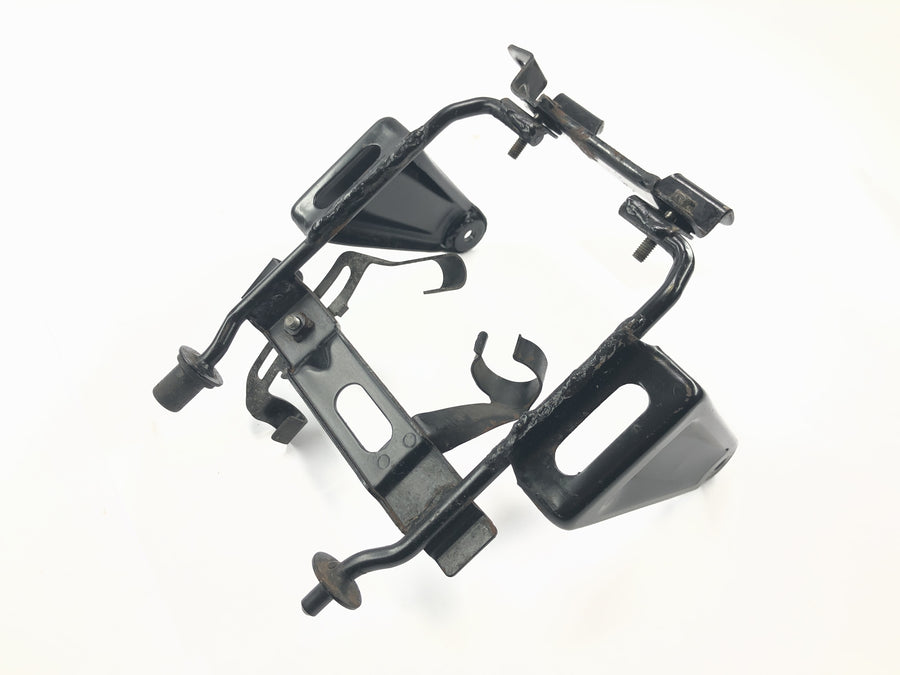 Honda FT 500 PC07 [1983] - Headlight holder, lamp mask, cockpit carrier, front mask