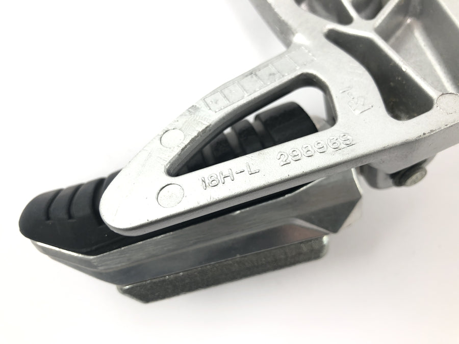 Suzuki GSF 1250 SA Bandit WVCH [2007] - Fußraste Sozius Fußrastenanlage hinten links