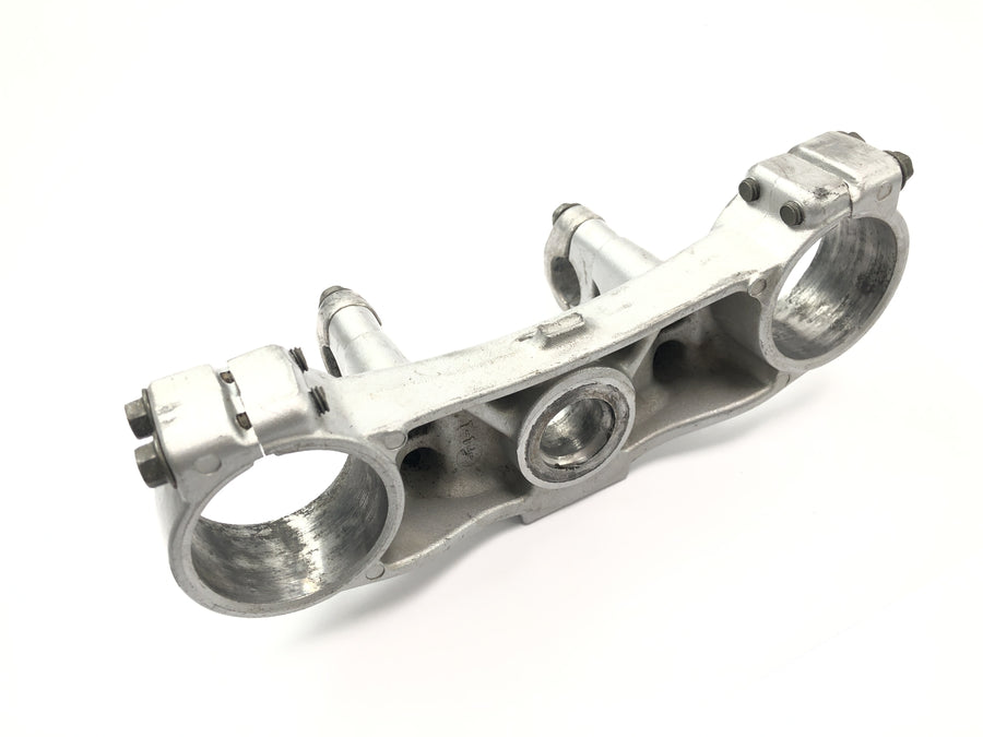 Yamaha YZ 426 F [2000] - fork bridge at the top