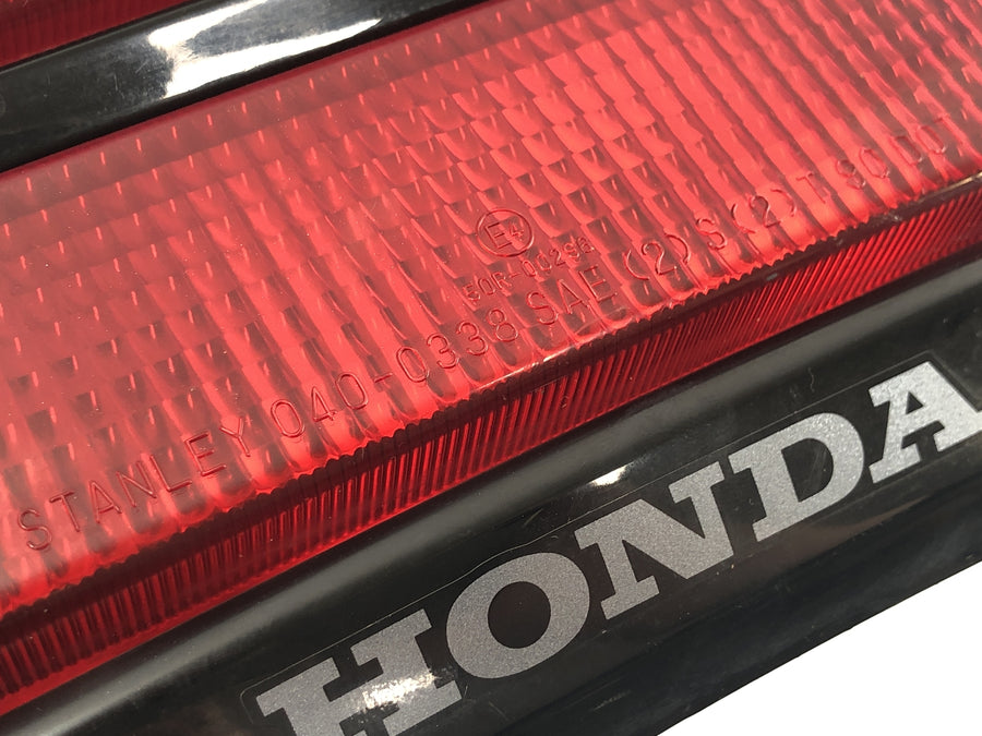 Honda CBR 900 RR Fireblade SC33 [2000] - achterlicht achterlicht remlicht met kuipframe
