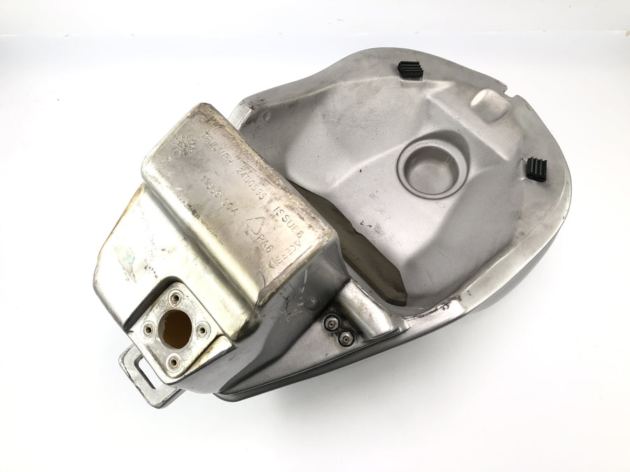 Triumph Daytona 955i T595N [2003] - fuel tank petrol tank fuel tank