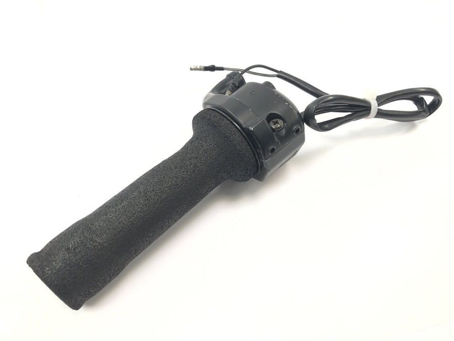 Yamaha XT 600 Z Ténéré 55W [1986] - handlebar fitting handlebar switch on the right with gas handle r