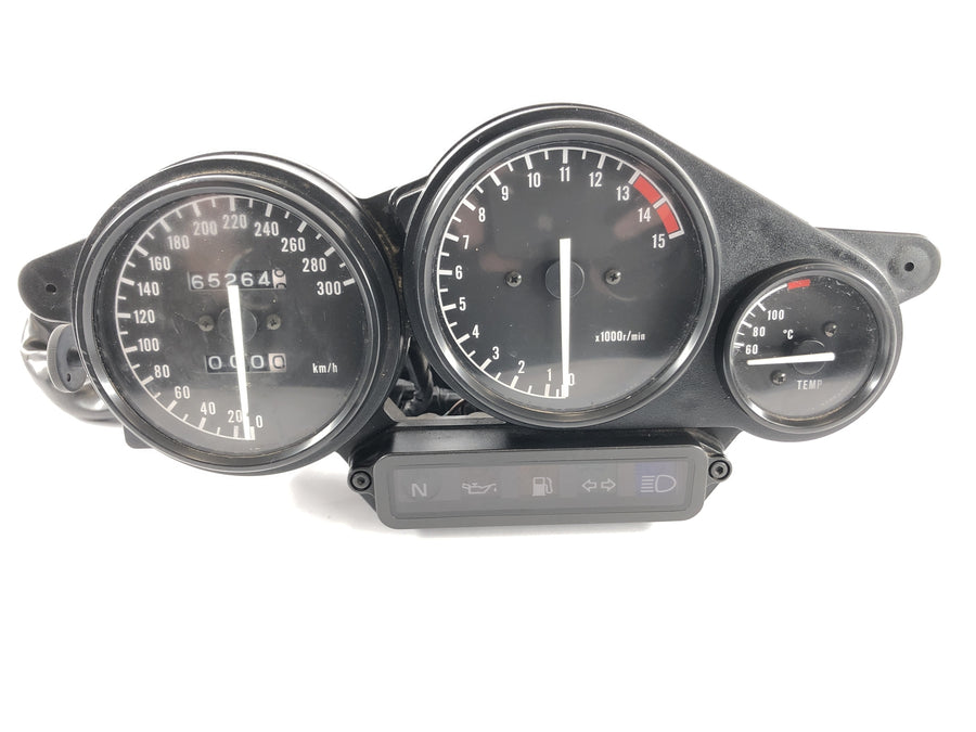 YAMAHA YZF 750 R 4NHN [1996] - Cockpit Tacho Totale mesfittingen