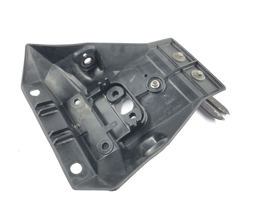 Kawasaki VN 1600 Mean Streak VNT60B [2005] - Splash guard rear fairing