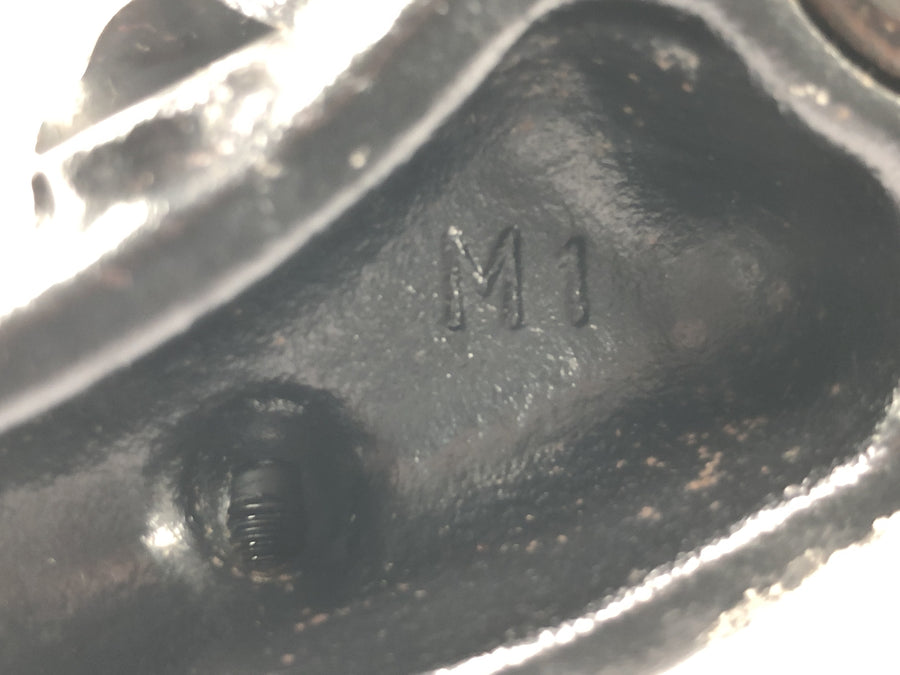 Triumph Bonneville T100 986MF [2012] - Onderste vorkbrug, vorkklem stuurkopbrug
