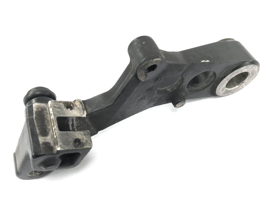 Honda CBX 750 RC17 [1984] - brake caliper holder brake brake anchor behind