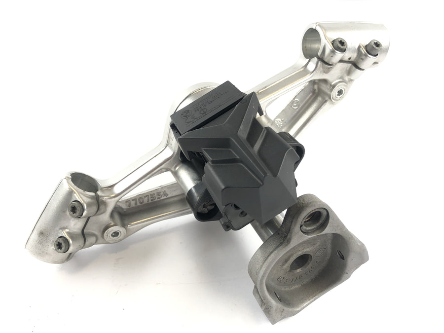 BMW K 1300 S K12S [2010] - locksmith Zündchlos CDI tank lock for Gabelbrücke above Tacho Cockpit ECU