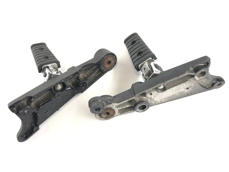 Yamaha V Max 1200 2we [1996] - Pediatric footrests with holder to the left and right footrest