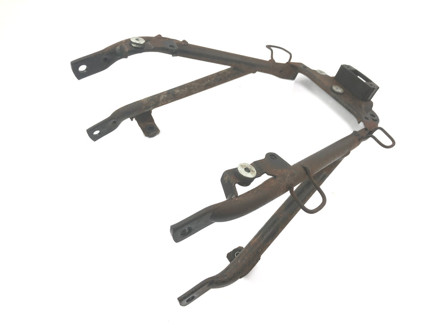 BMW C1 125 [2002] - Achterframe steunframe aan de achterzijde