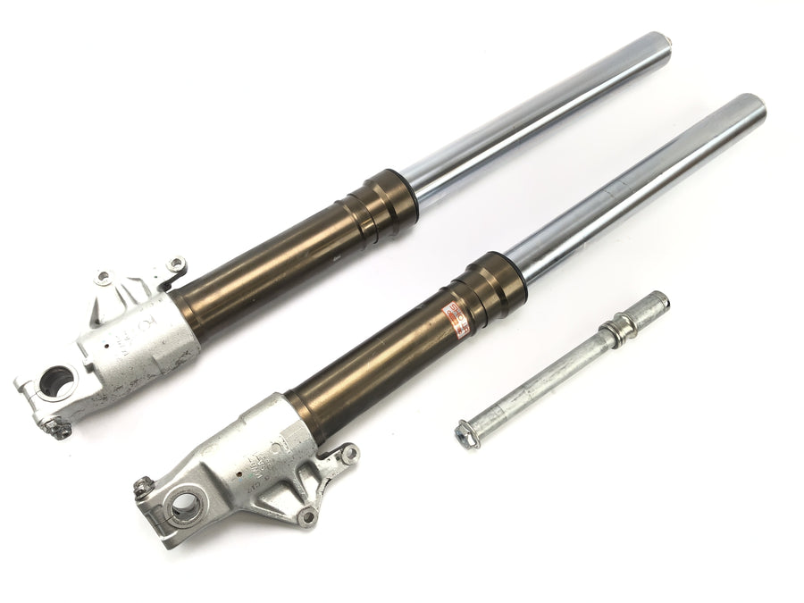 Honda CBR 900 RR SC28 [1994] - fork telegabel suspension fork with axis
