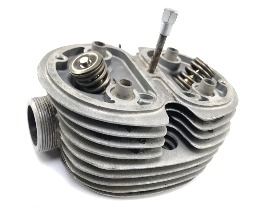 BMW R 60/5 [1973] - Cylinder head left