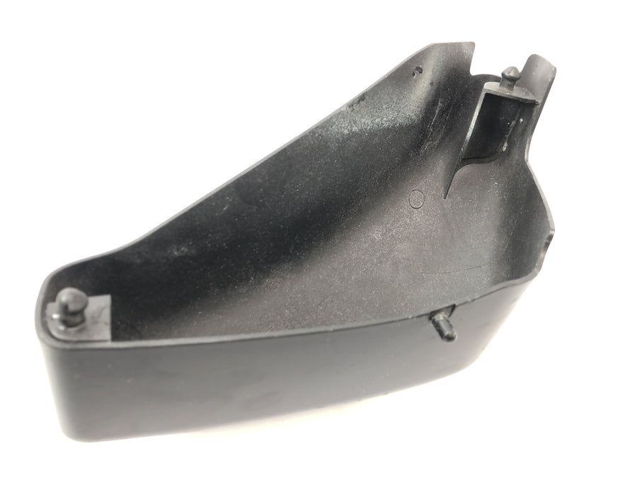Suzuki VZ 1500 WVCU [2011] - Zijkap deksel zijpaneel links Kap Zijkant L