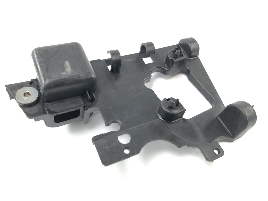 Honda NSR 125 JC22 [1998] - Batteriekasten Halter Halterung Aggregatehalter