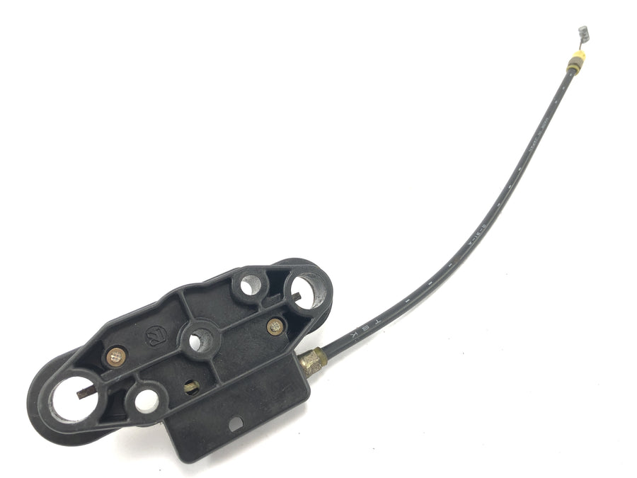 Kawasaki GPZ 1100 ZXT10E [1997] - Seat locking