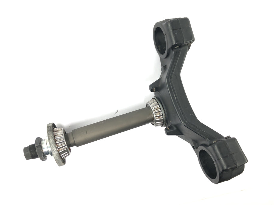 BMW K 1100 LT [1993] - Fork bridge below control head bridge