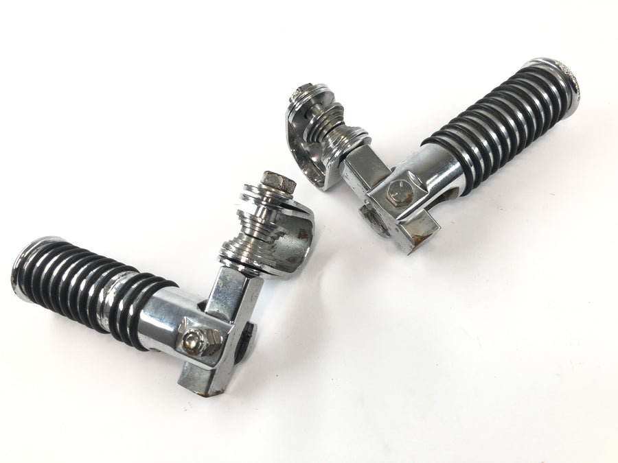 Suzuki Intruder VL 1500 AL [2000] - Footrests Folding footrests Crash bar footrests