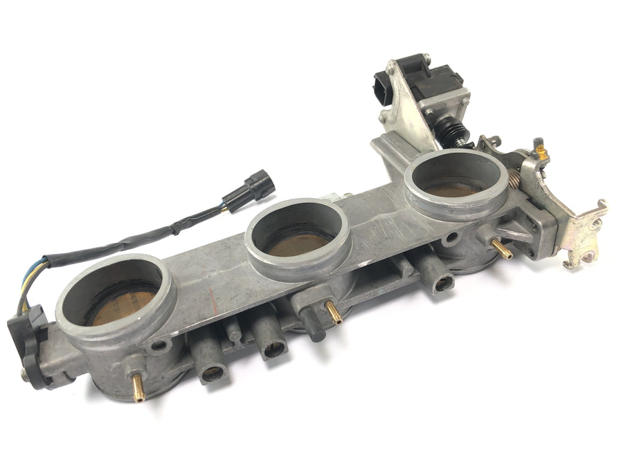 Triumph Speed Triple 1050 515NJ [2007] - Throttle body