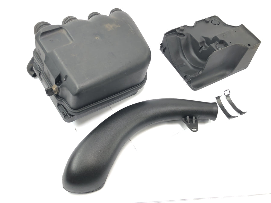 BMW K 1100 LT 100 [1994] - air filter box Airbox air line intake trim