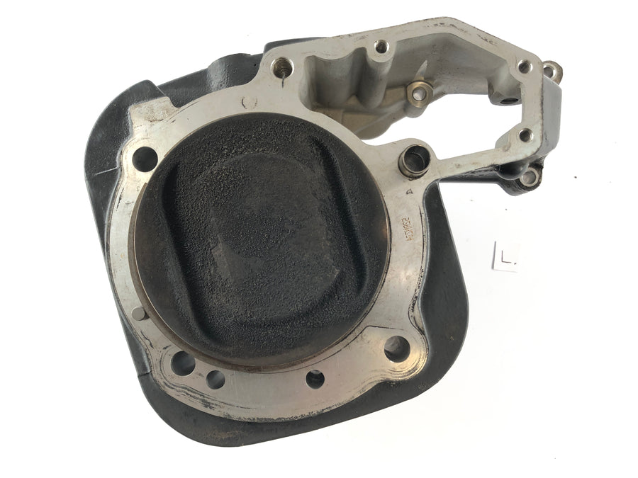 BMW R 1200 RT [2004] - Cylinder with piston left